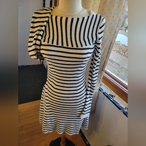 TWIK striped Knit long sleeved dress size medium boatneck knitwear - Picture 6 of 8